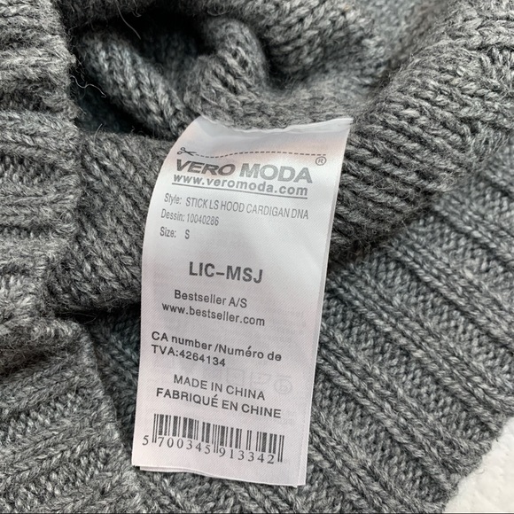 VERO MODA Grey Hooded Cardigan Toggle Closure🌸 - Picture 8 of 9